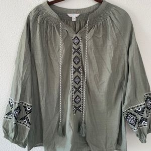 green boho shirt!